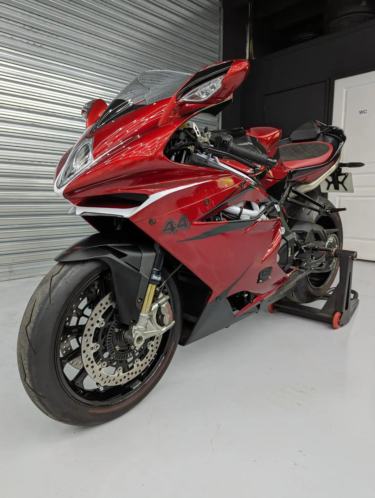 MV AGUSTA LEWIS HAMILTON F4 LH44